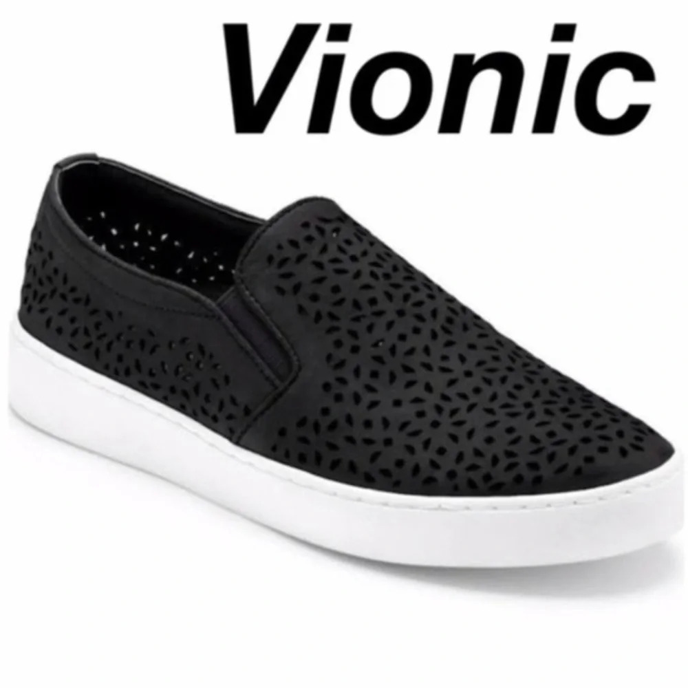 Vionic perforated laser cut slides 6:5 in excellent condition.